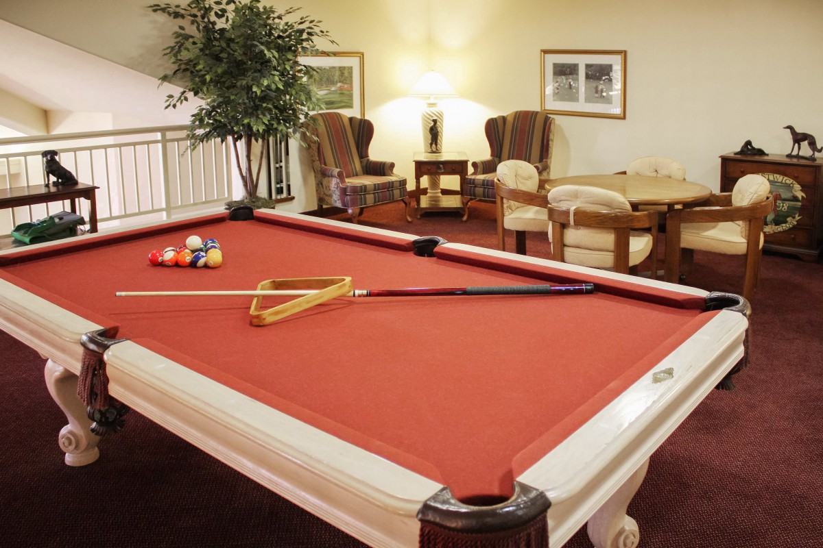 Holiday Tallgrass Estates