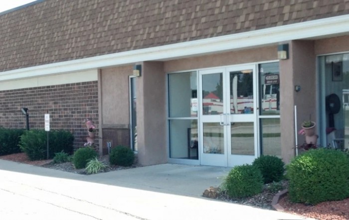 Flora Rehab & Health Care Center