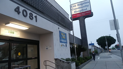 Exterior view of the Los Angeles Community Hospital, showcasing its entrance and signage.
