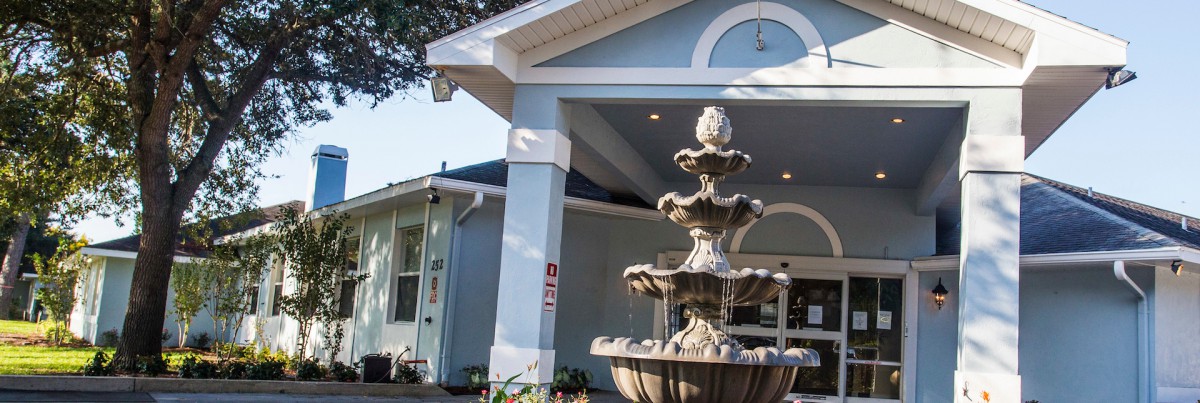 Magnolia Manor At Daytona Beach