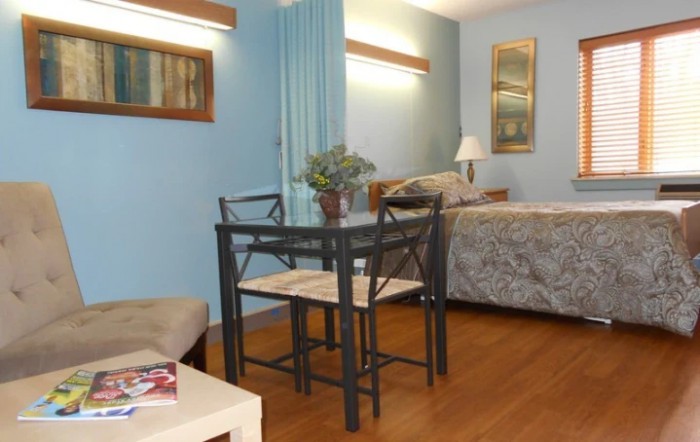 Forest View Rehab & Nursing Center