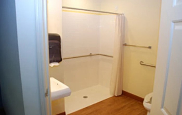 Regency On The Lake - Fort Gratiot