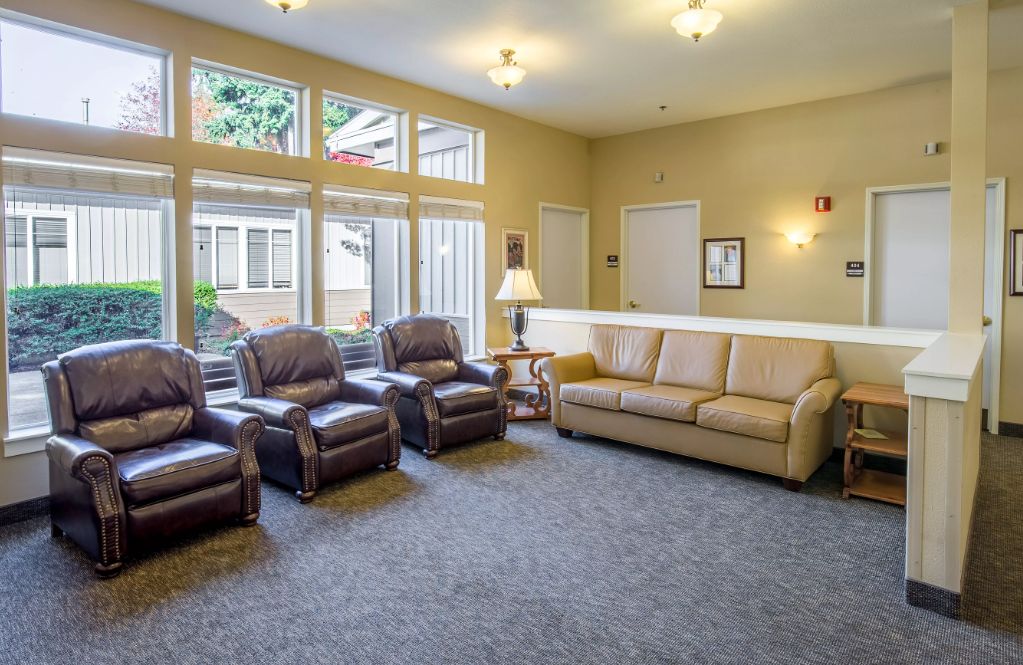 Pacific Gardens Alzheimer’s Special Care Center