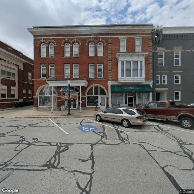 Clugston On The Square Sr Apts.