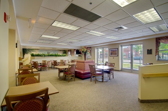 Senior Suites Belmont Cragin