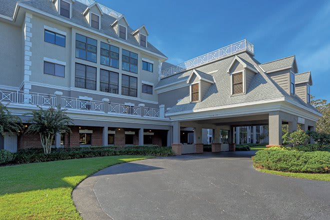 Regency Oaks,  a CCRC