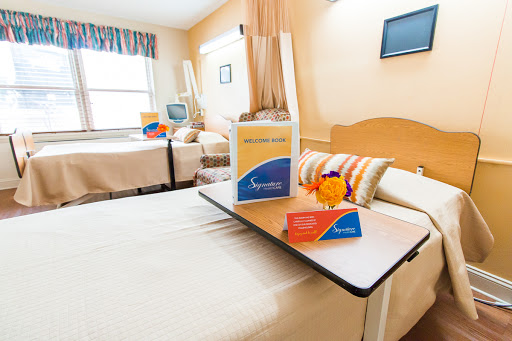 A well-equipped hospital room designed for patient comfort and care.