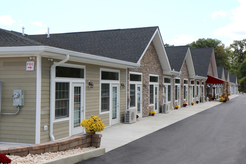 Parkland Manor