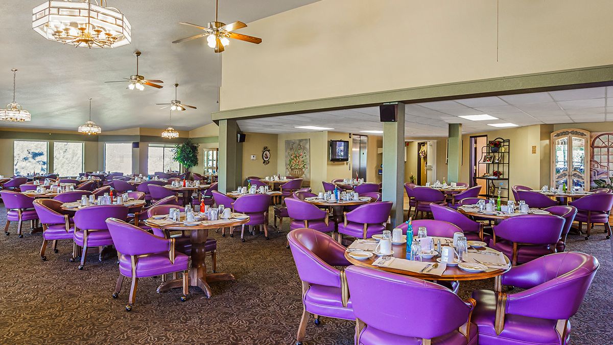 Holiday Longmont Regent