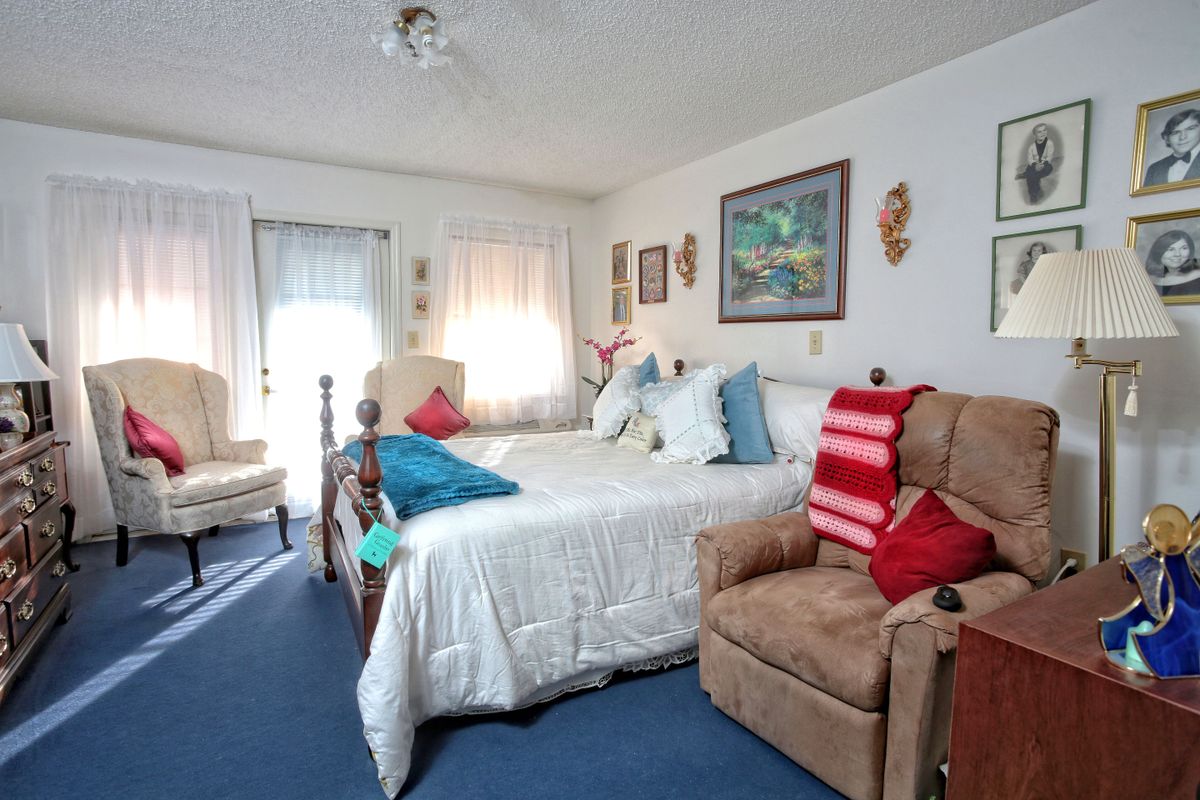 Dogwood Gardens Senior Living