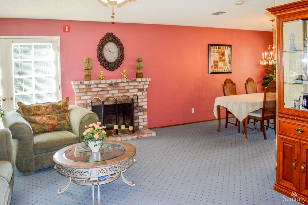 The Elderly Inn IV