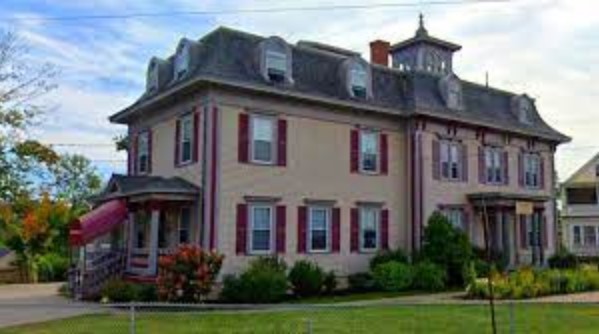 Rosewood Manor Assisted Living Residence