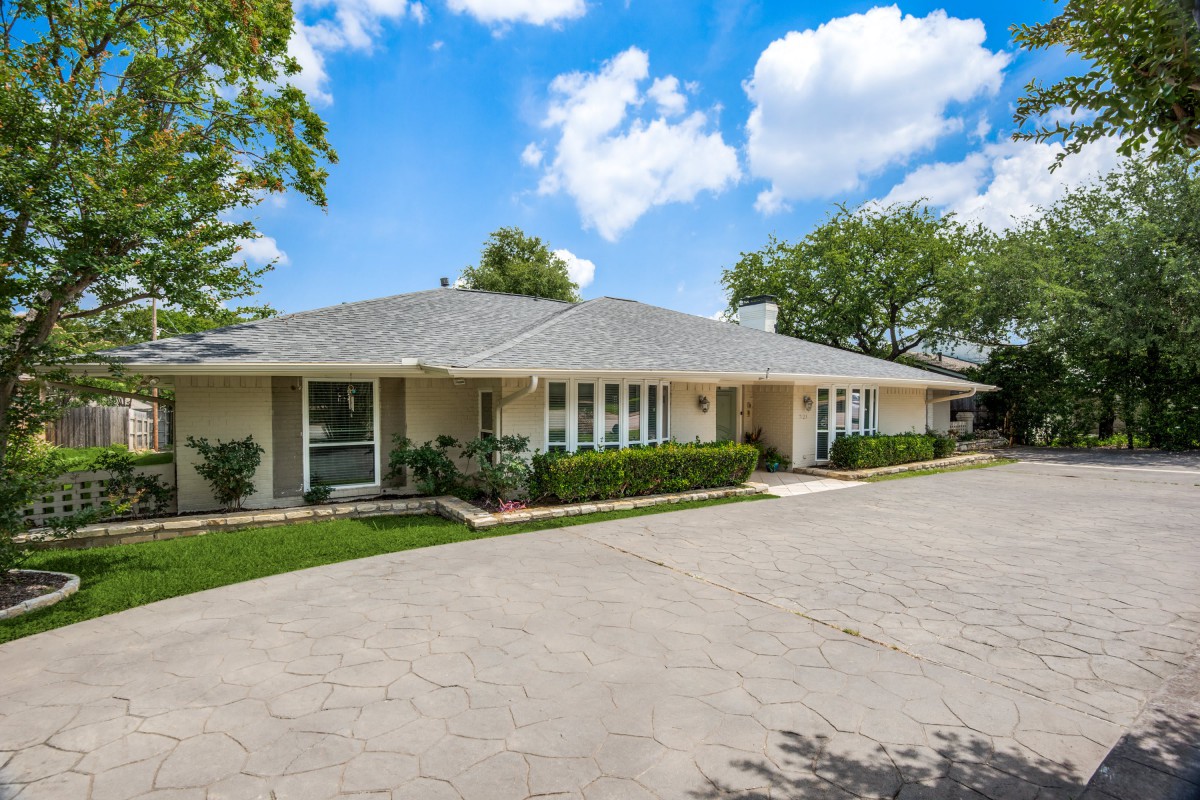 Silver Leaf Assisted Living at Meadow Road