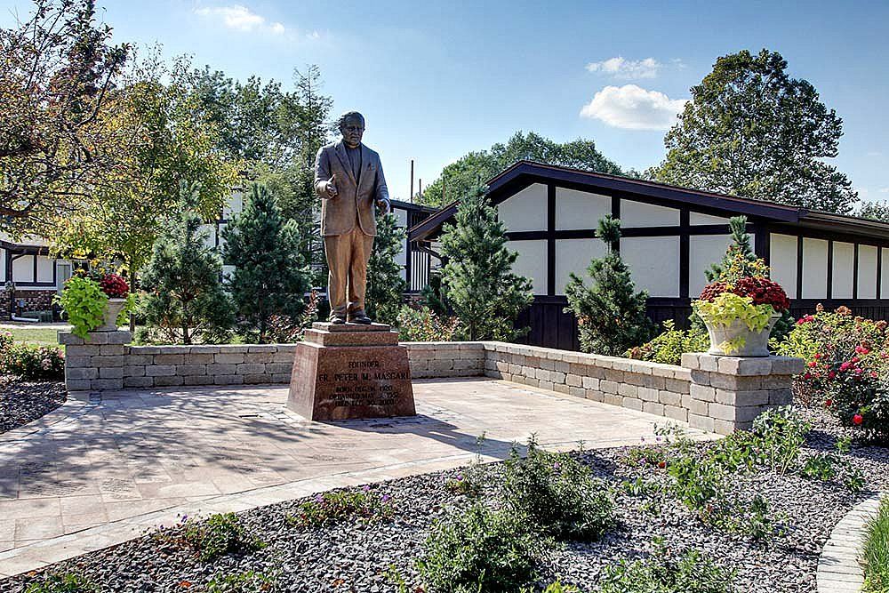 The Villas Senior Care Community (East)