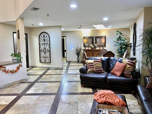 Oak Ridge Manor