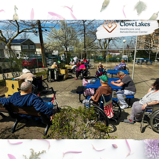Residents enjoying a sunny day outdoors at Clove Lakes.