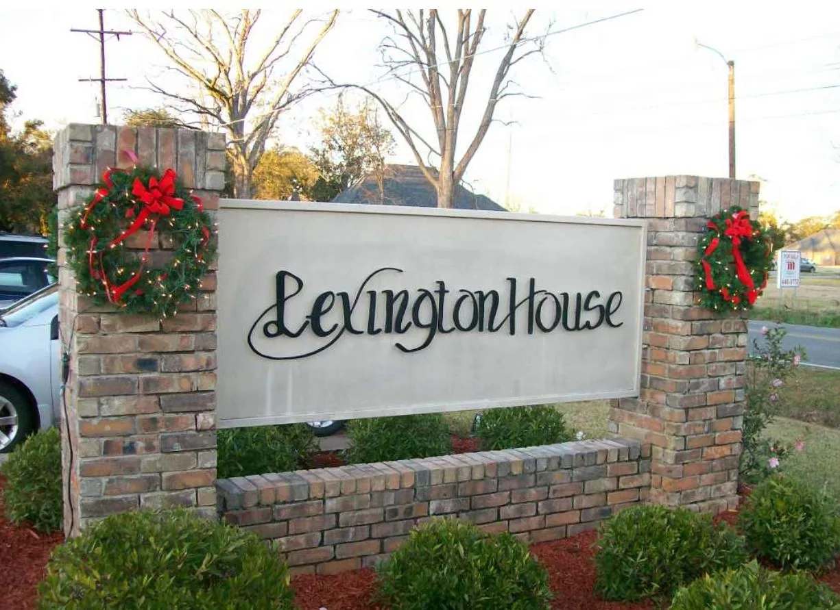 Lexington House