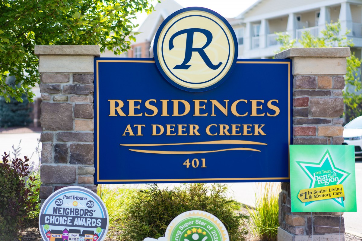 Sign for Residences at Deer Creek.