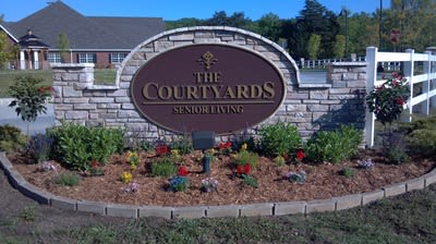 The Courtyards at Oak Ridge