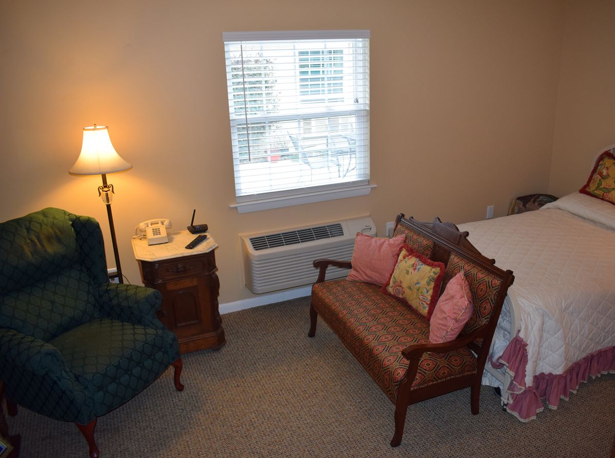 Southern Manor Retirement Inn