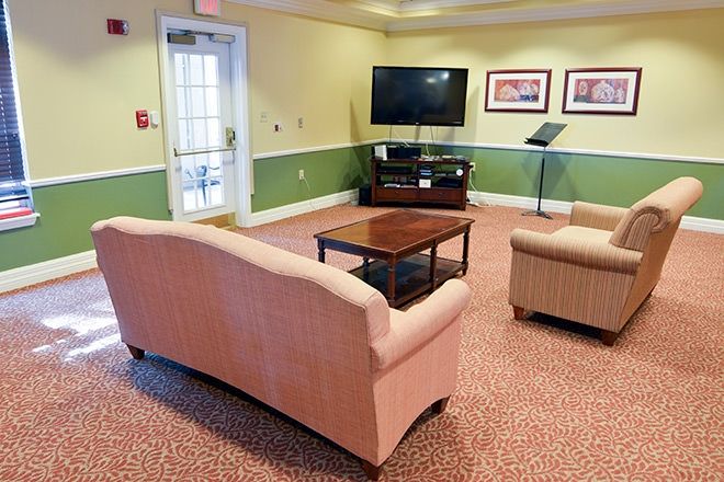 Charter Senior Living Of Vinings