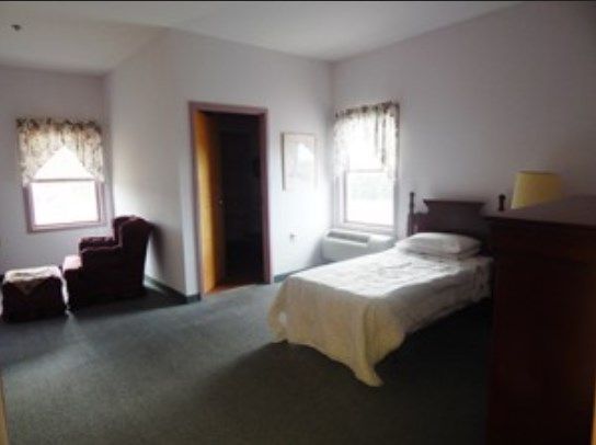 Weston Senior Living Center at Sullivan Trail