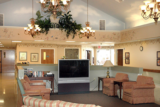 Manor Court Of Freeport