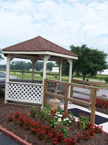 Currituck Health & Rehab Center