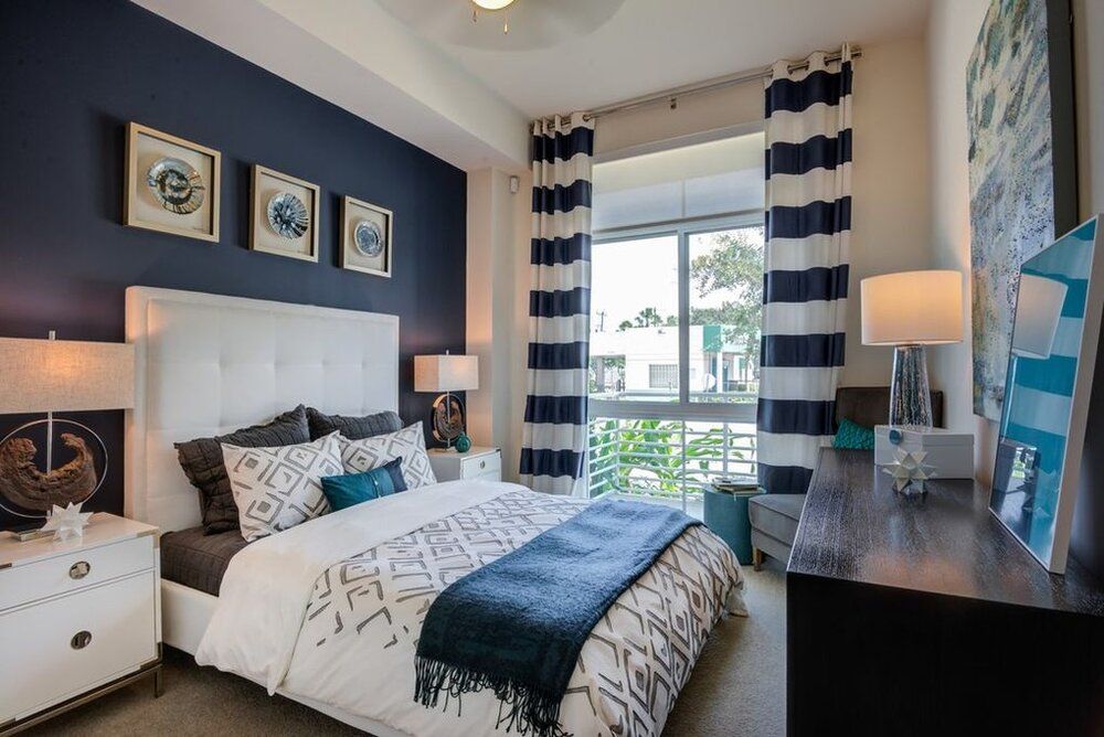 UpsideHoM Fort Lauderdale